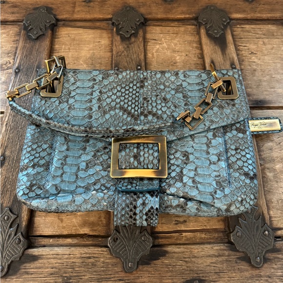 Roger Vivier Metro Handbag in Blue Python - Picture 4 of 12